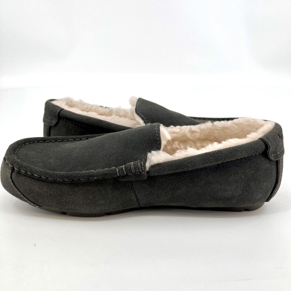 Koolaburra By UGG Suede Tipton slipper Size 9 Sting Gray Fax Bed Lining NWOB - Picture 7 of 9